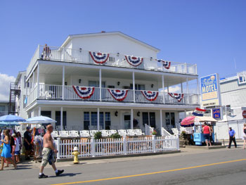 Hampton Beach Hotel, Hampton Beach NH: Looking for a Hampton Beach